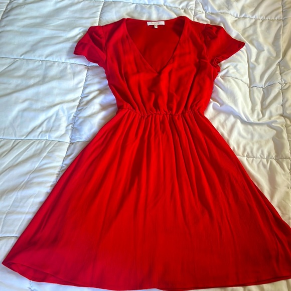 Wayf Red Blouson V-Neck Midi Dress Knee length Small - Picture 3 of 6